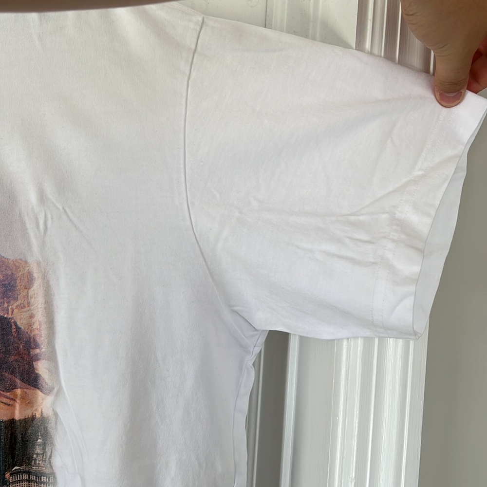 Kith NYC Skyline Graphic Tee - Picture 4 of 6